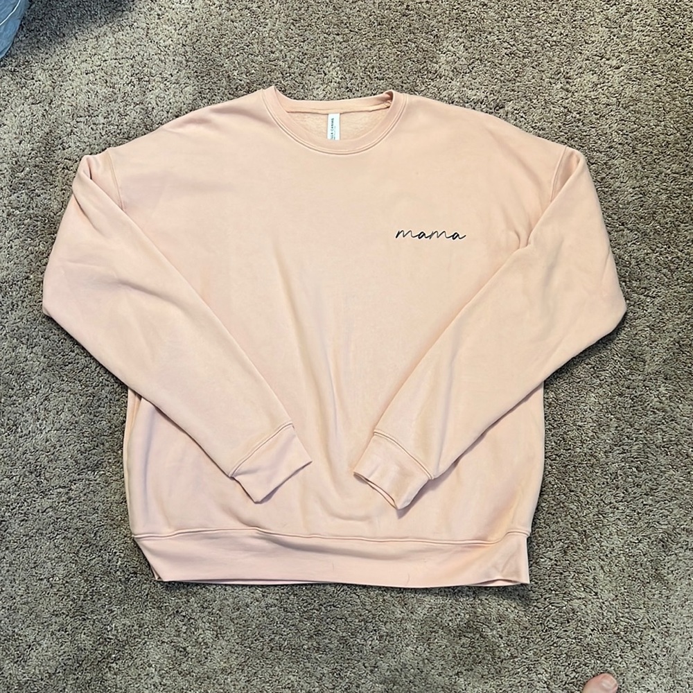 “Mama” crew neck